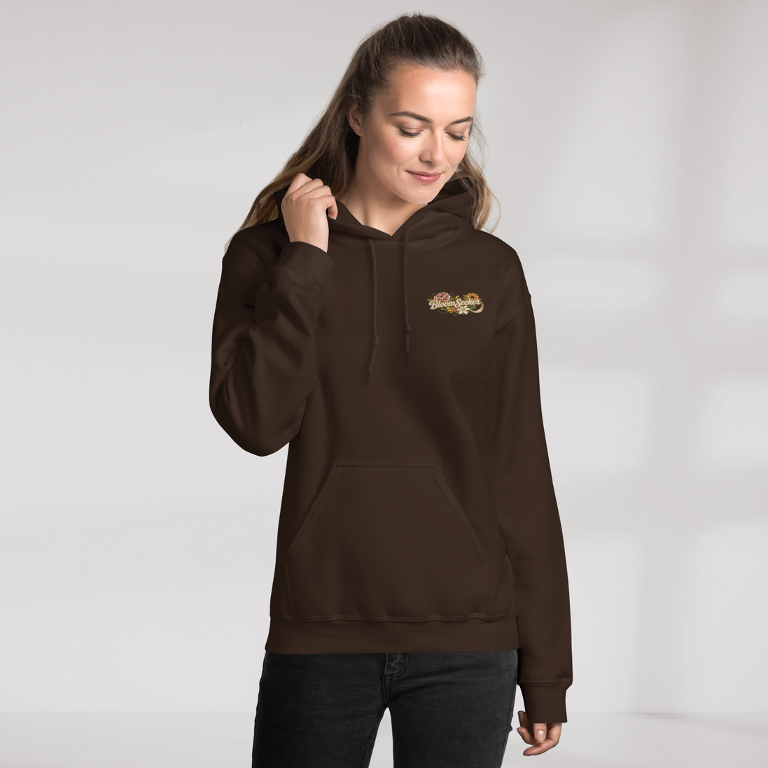 Bloom Seeker Hoodie Soft – Farbe Dunkle Schokolade – Ansicht 2