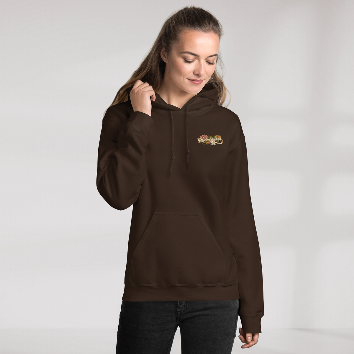 Bloom Seeker Hoodie Soft – Farbe Dunkle Schokolade – Ansicht 2