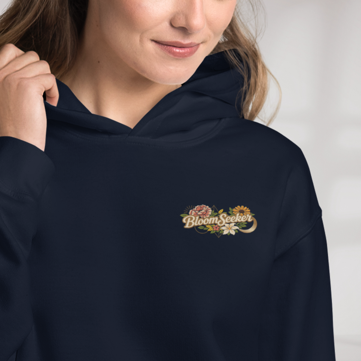 Bloom Seeker Hoodie Soft – Farbe Navy – Ansicht 1