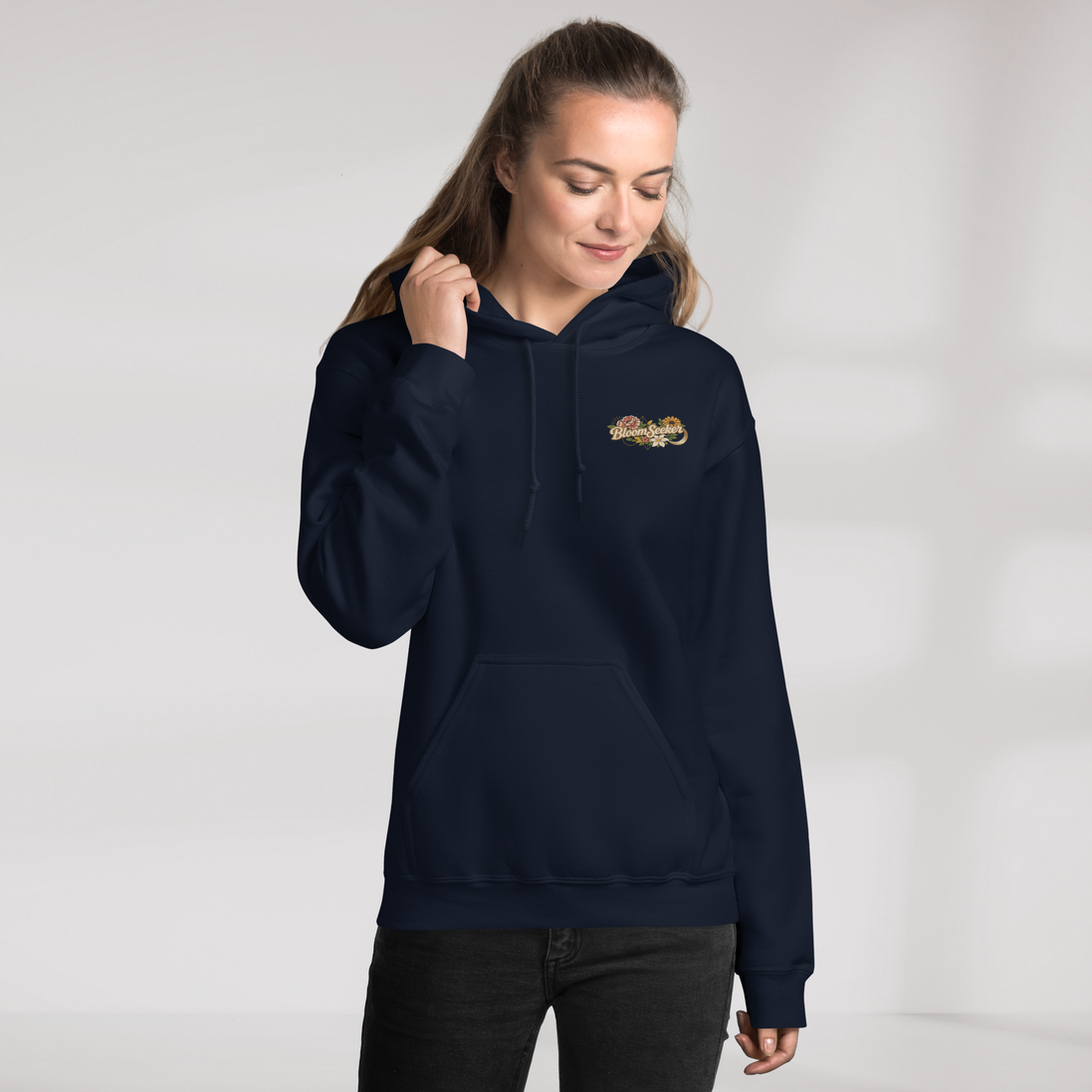 Bloom Seeker Hoodie Soft – Farbe Navy – Ansicht 2