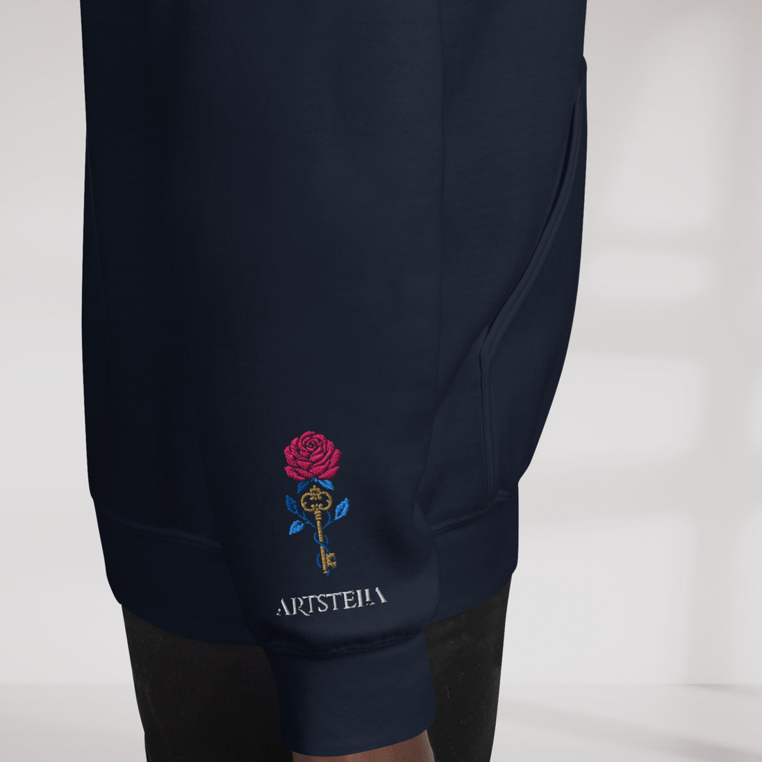 Bloom Guardian Hoodie Vibrant – Farbe Navy – Ansicht 12
