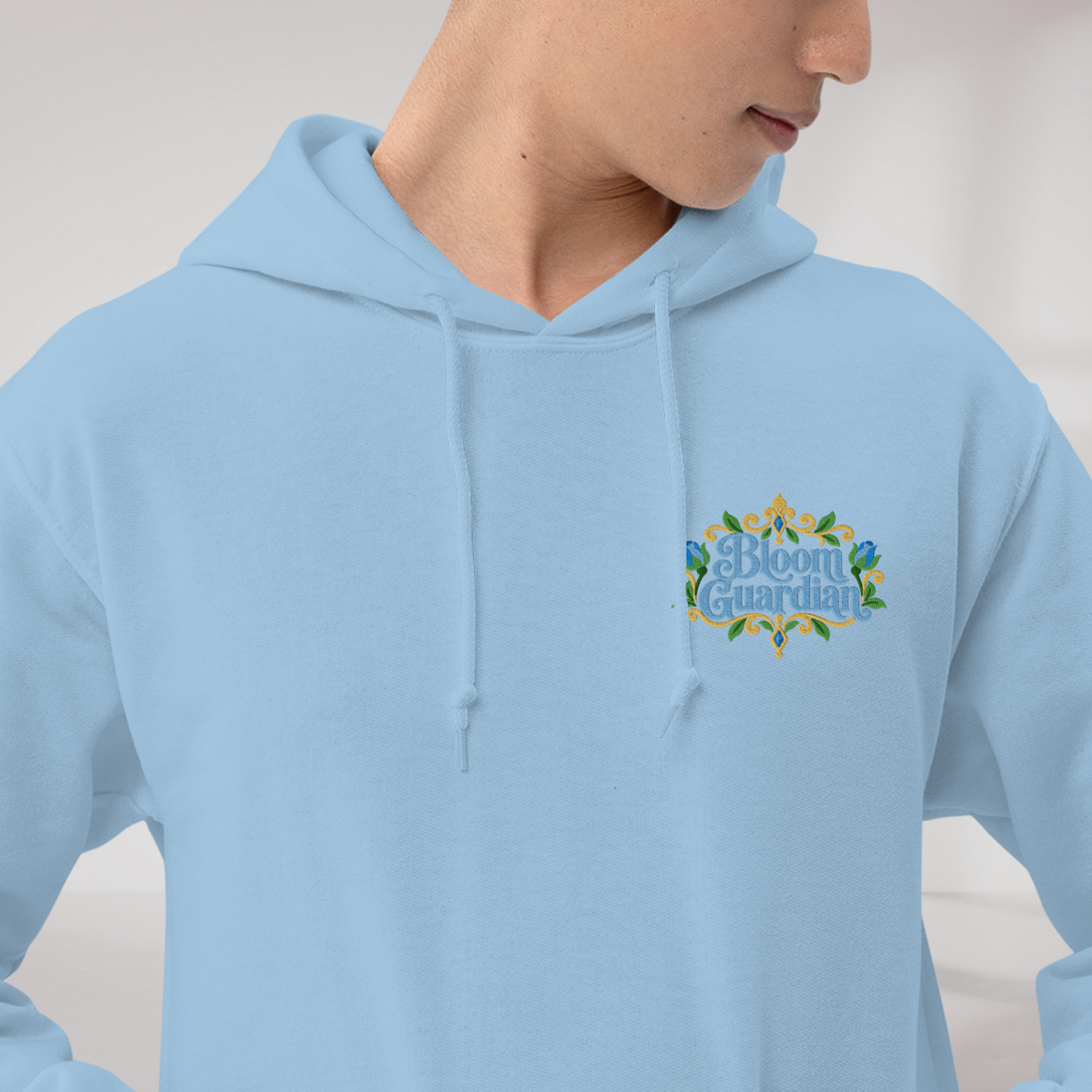 Bloom Guardian Hoodie Soft (M) – Farbe Hellblau – Ansicht 2