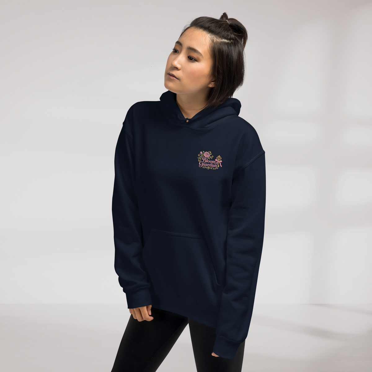 Bloom Guardian Hoodie Soft (F) – Farbe Navy – Ansicht 3