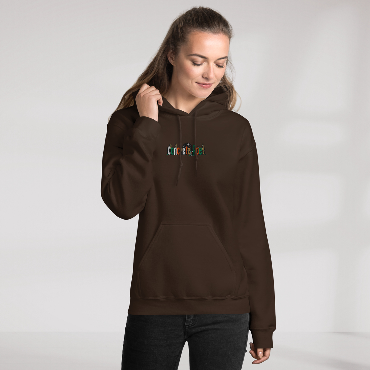 Concrete Poet Hoodie Retro (F) – Farbe Dunkle Schokolade – Ansicht 6