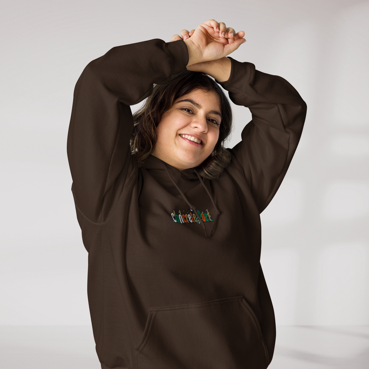 Concrete Poet Hoodie Retro (F) – Farbe Dunkle Schokolade – Ansicht 7