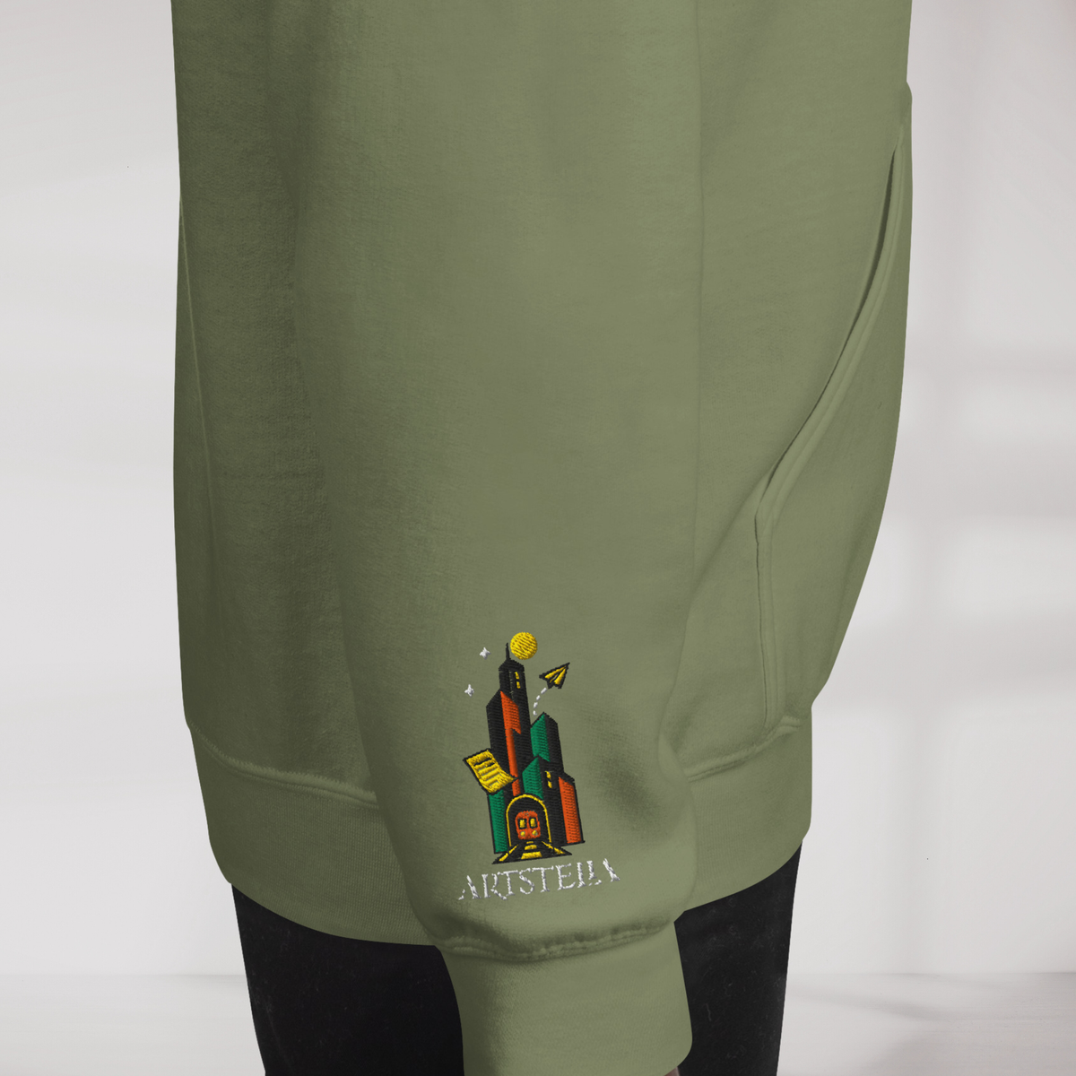 Concrete Poet Hoodie Retro (F) – Farbe Militärgrün – Ansicht 4