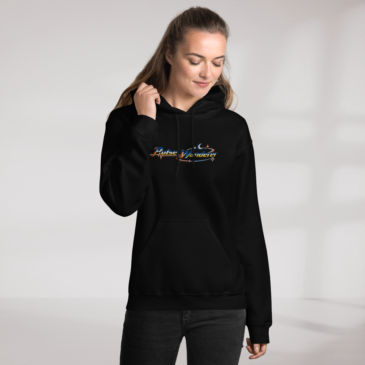 Pulse Wanderer Hoodie Retro – Farbe Schwarz – Ansicht 10
