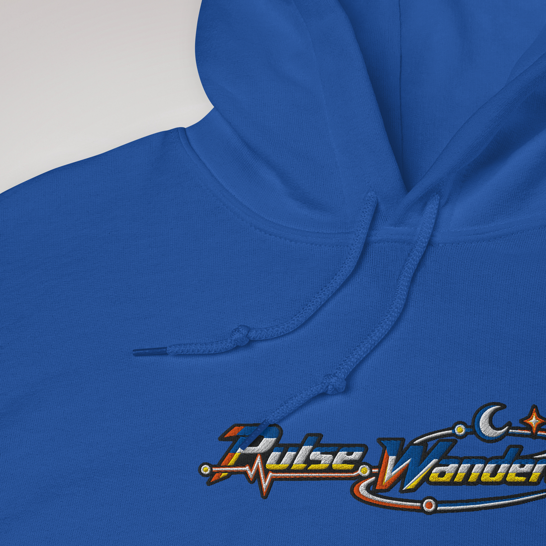 Pulse Wanderer Hoodie Retro – Farbe Royalblau – Ansicht 3