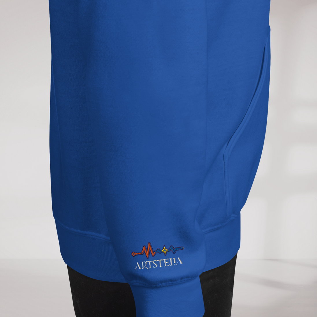 Pulse Wanderer Hoodie Retro – Farbe Royalblau – Ansicht 6