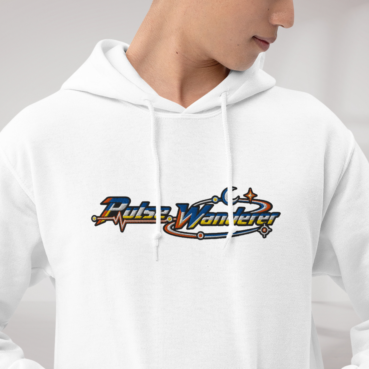 Pulse Wanderer Hoodie Retro – Farbe Weiß – Ansicht 4