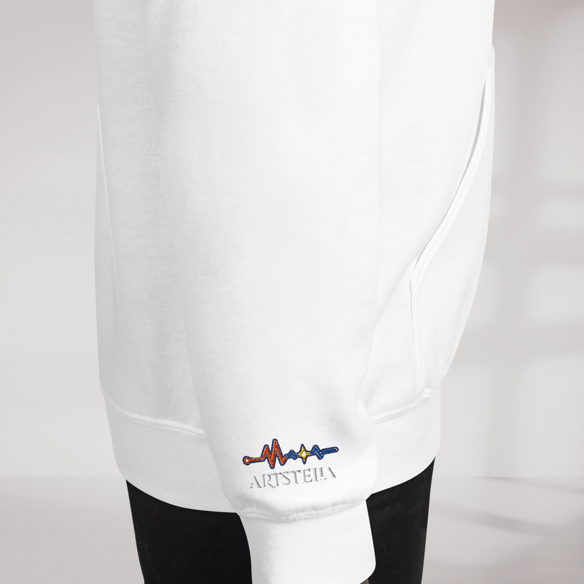 Pulse Wanderer Hoodie Retro – Farbe Weiß – Ansicht 6