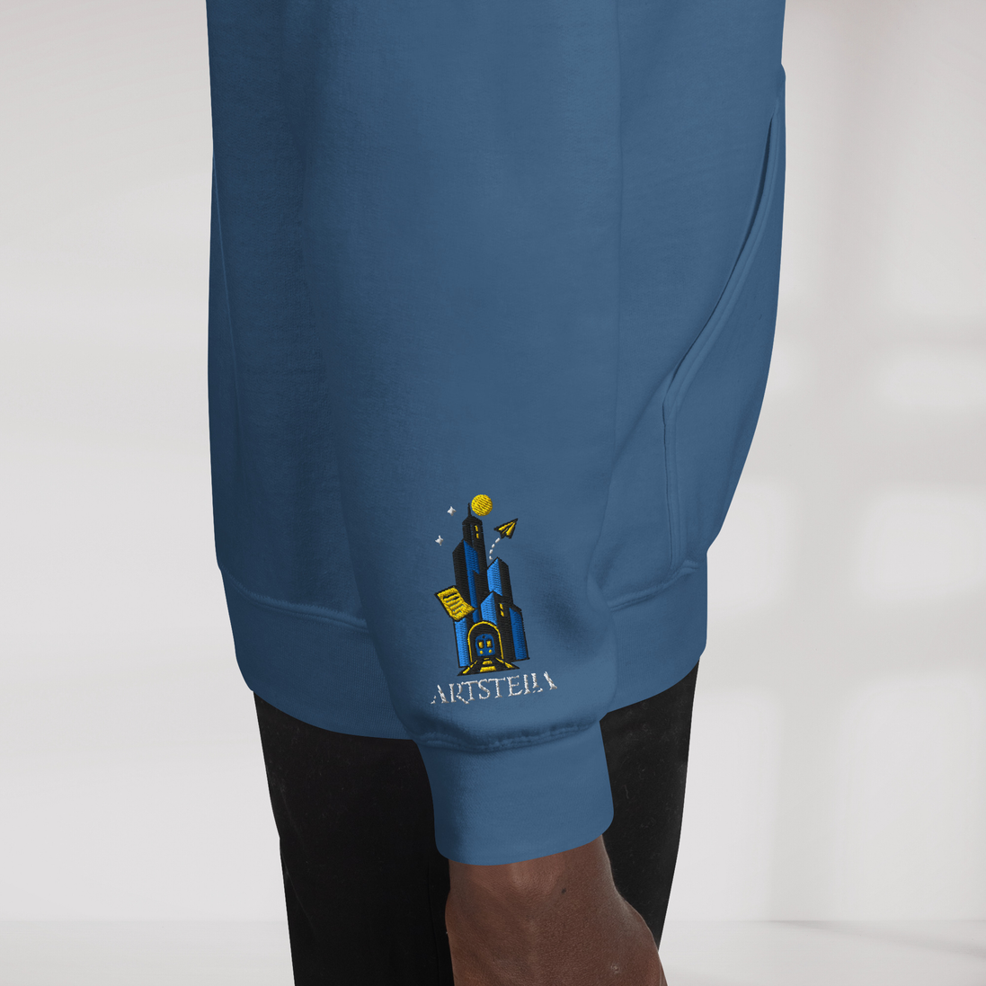 Concrete Poet Hoodie Vibrant (M) – Farbe Indigoblau – Ansicht 5