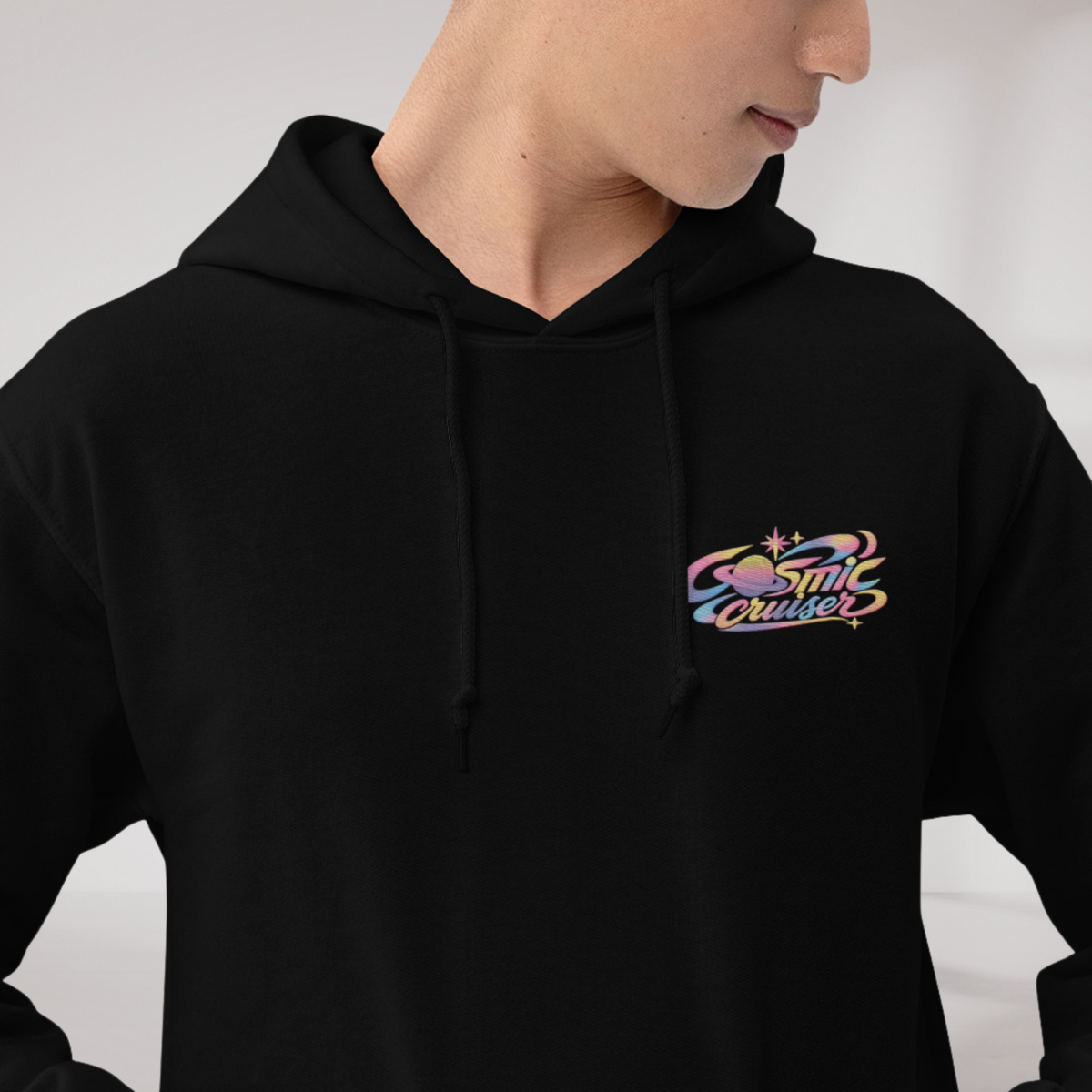 Cosmic Cruiser Hoodie Soft – Farbe Schwarz – Ansicht 3