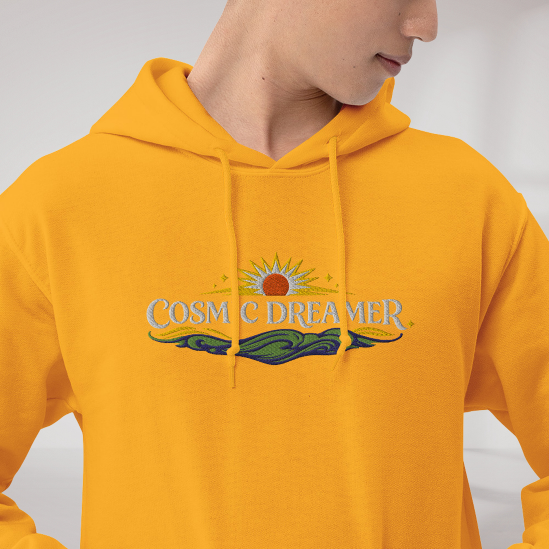 Cosmic Dreamer Hoodie Vibrant Grün ver. – Farbe Gold – Ansicht 5
