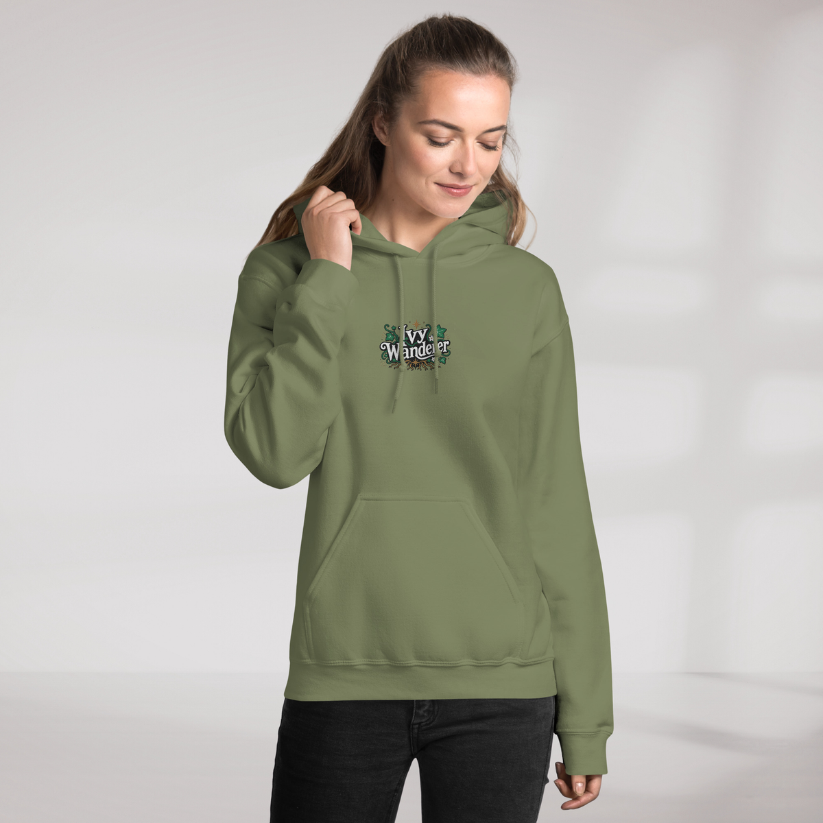 Ivy Wanderer Hoodie Grün ver. – Farbe Militärgrün – Ansicht 10