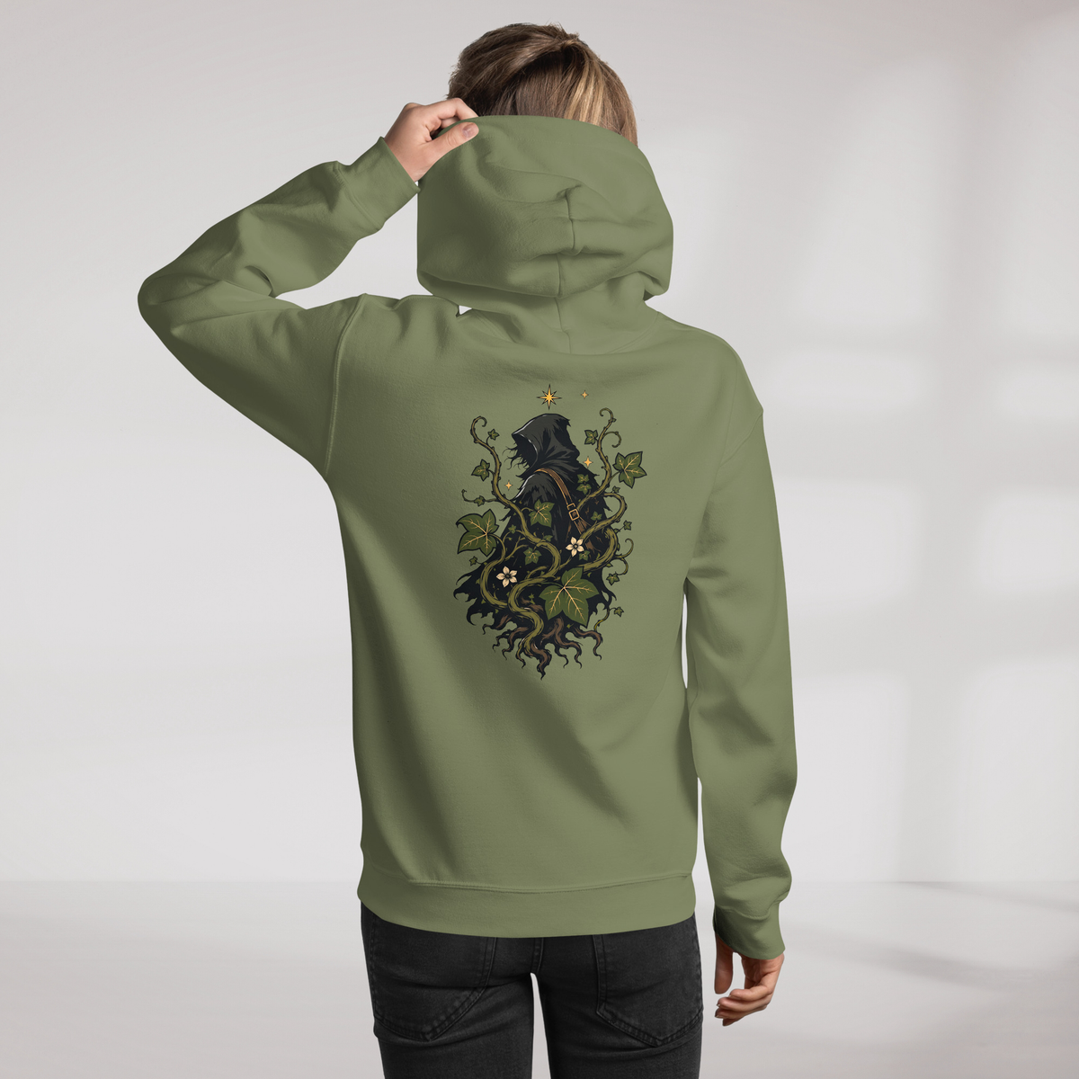 Ivy Wanderer Hoodie Grün ver. – Farbe Militärgrün – Ansicht 11