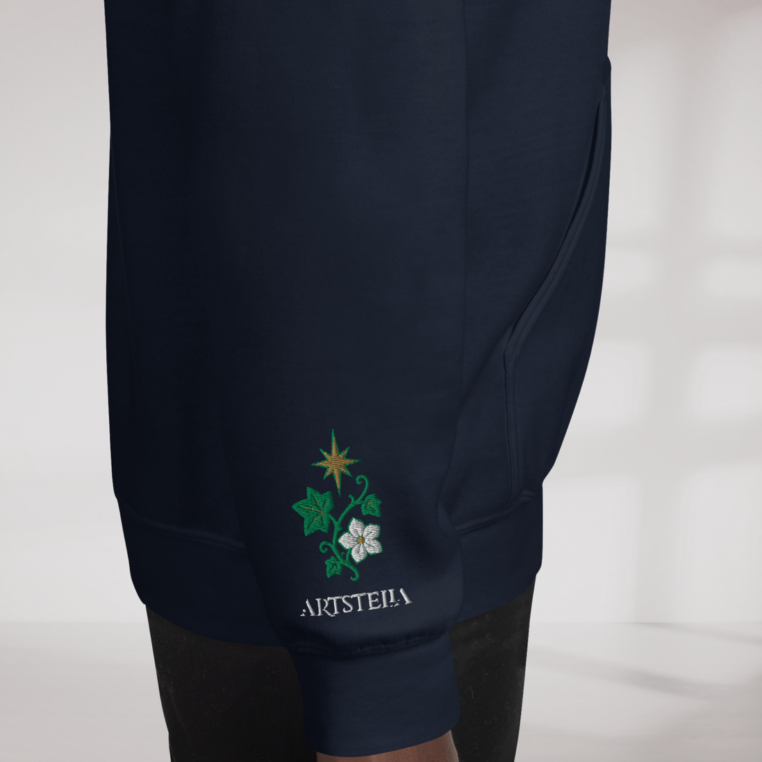 Ivy Wanderer Hoodie Grün ver. – Farbe Navy – Ansicht 5