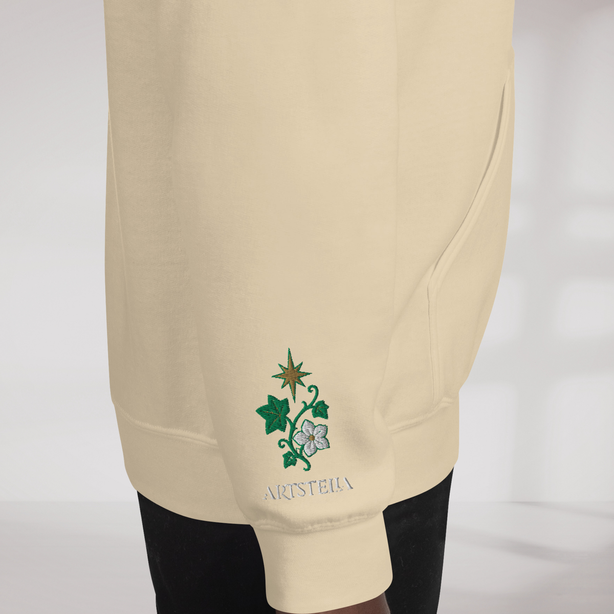 Ivy Wanderer Hoodie Grün ver. – Farbe Sand – Ansicht 5