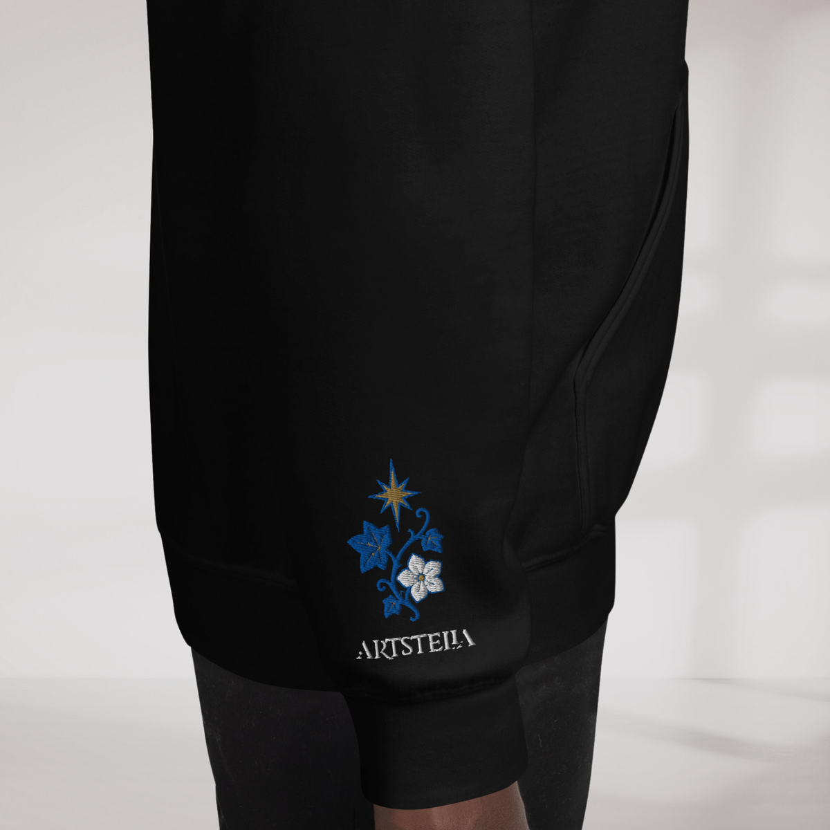 Ivy Wanderer Hoodie Vibrant (M) – Farbe Schwarz – Ansicht 4