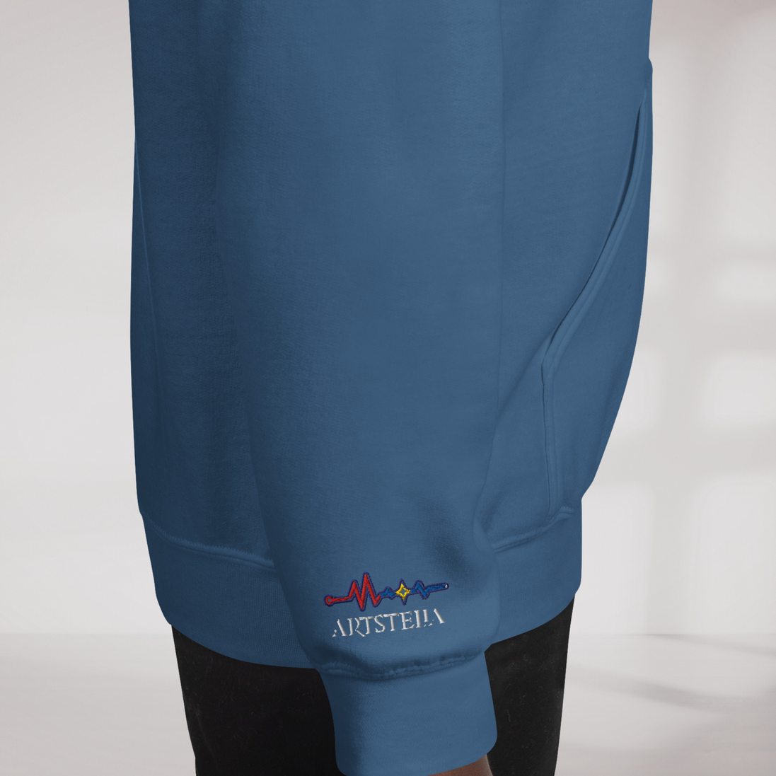 Pulse Wanderer Hoodie Rot ver. – Farbe Indigoblau – Ansicht 6