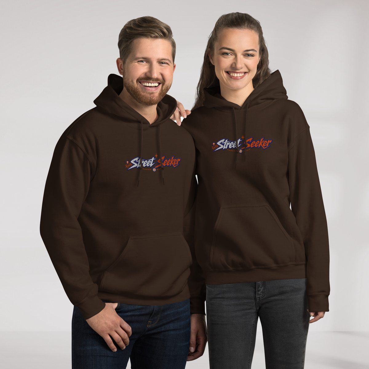 Street Seeker Hoodie Retro – Farbe Dunkle Schokolade – Ansicht 4