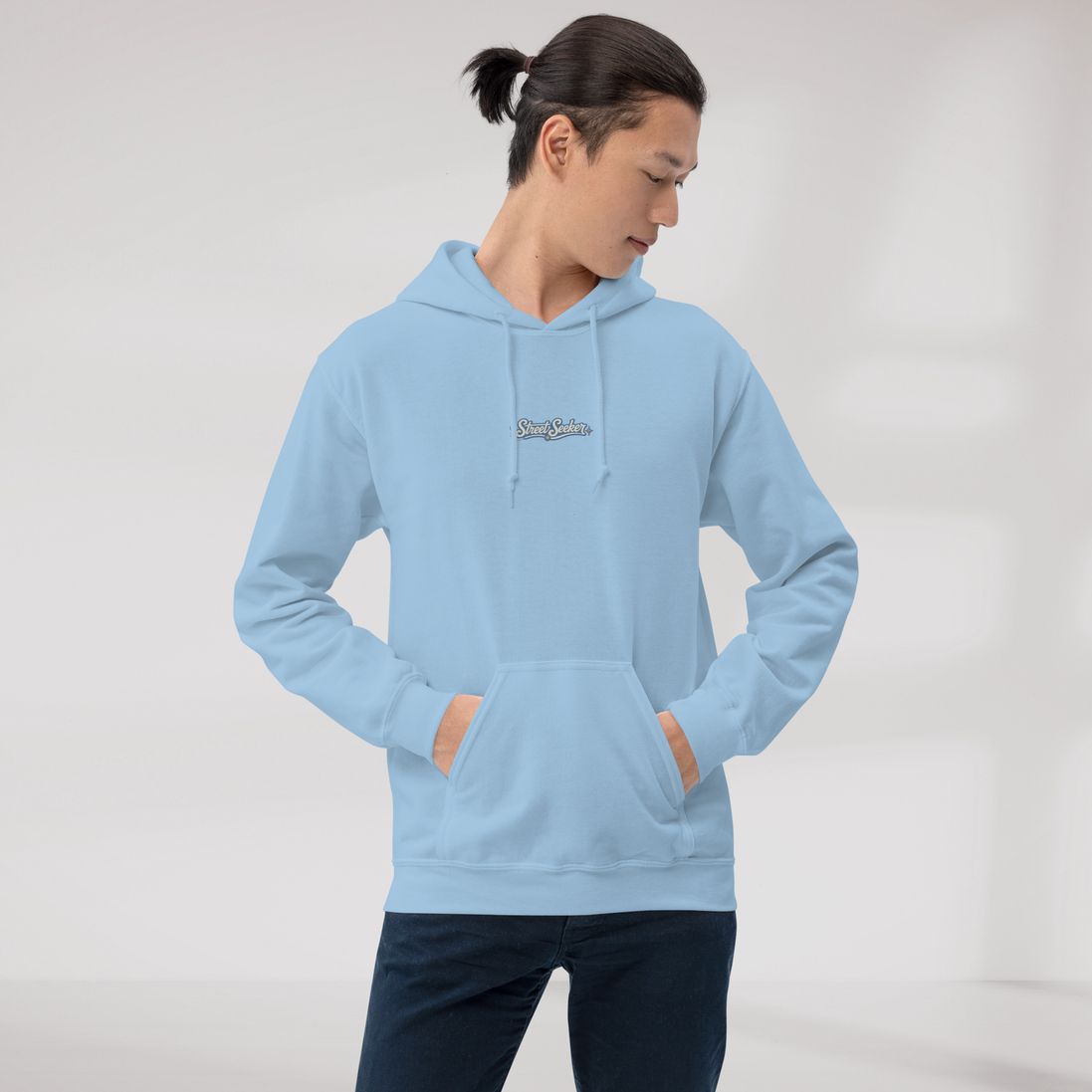 Street Seeker Hoodie Soft Blau ver. – Farbe Hellblau – Ansicht 4