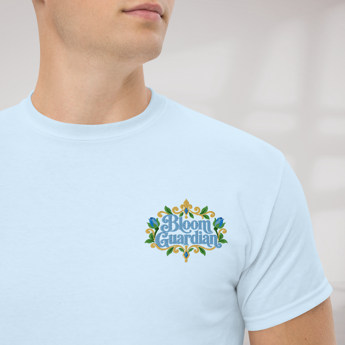 Bloom Guardian T-Shirt Soft (M) – Farbe Hellblau – Ansicht 2