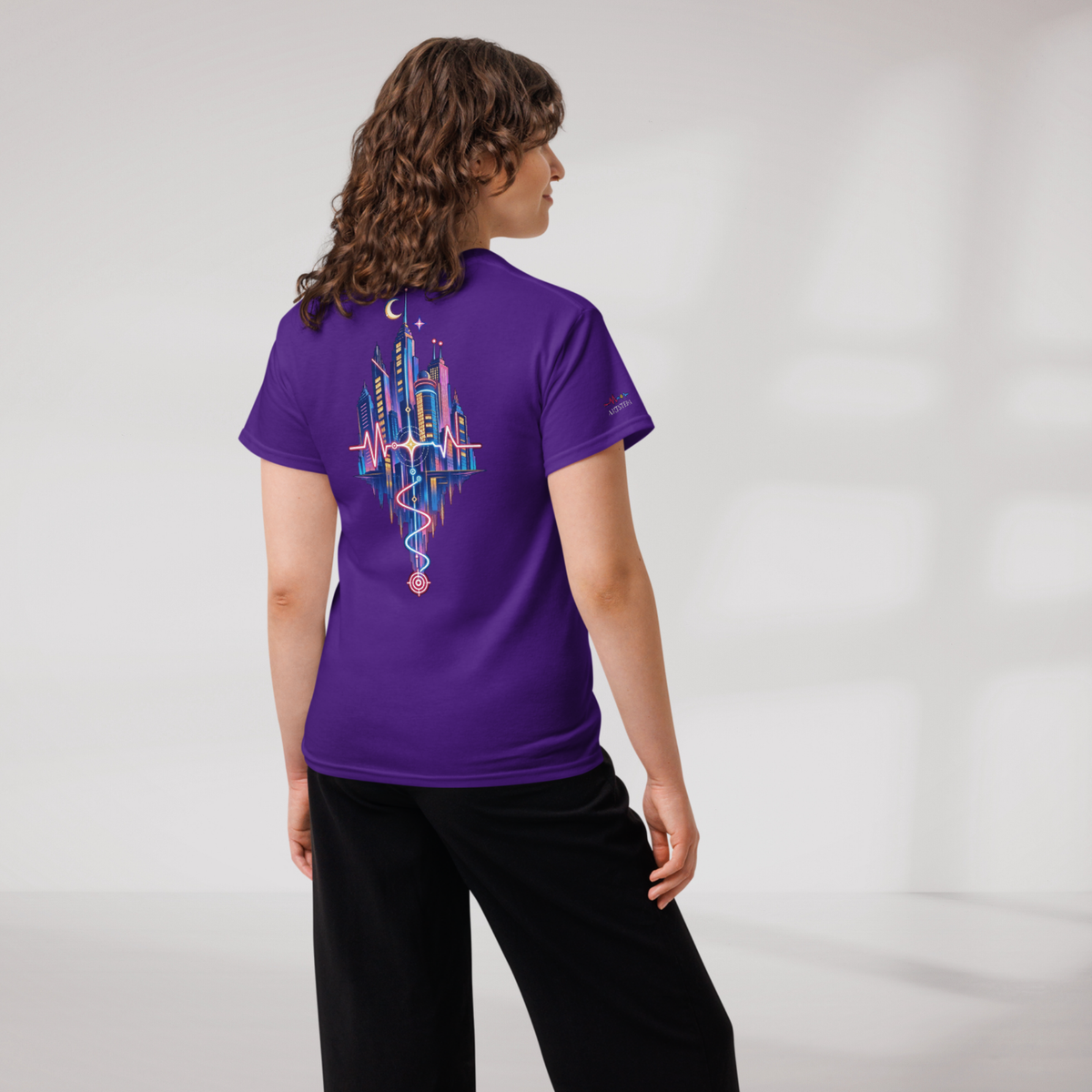 Pulse Wanderer T-Shirt Soft Pink ver. – Farbe Lila – Ansicht 9