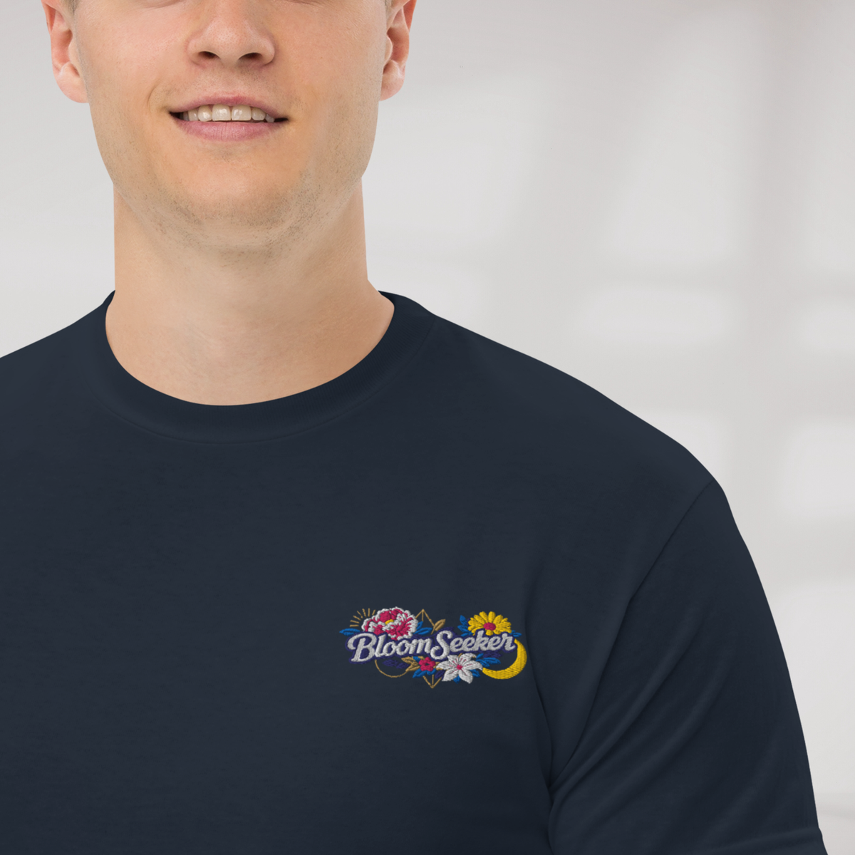 Bloom Seeker T-Shirt Vibrant – Farbe Navy – Ansicht 4